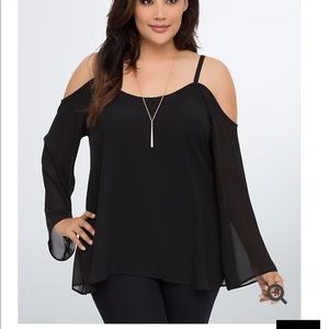 NWT Torrid Chiffon Cold Shoulder Top